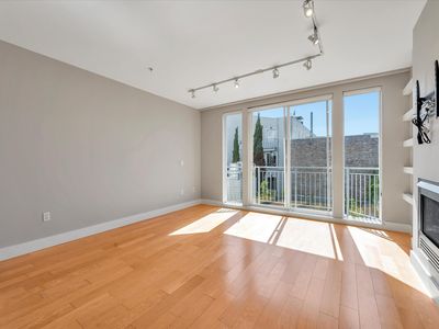 566 S Van Ness Ave APT 11, San Francisco, CA, 94110