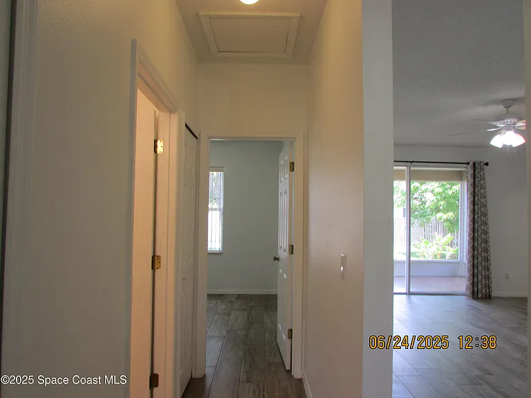 4192 Collinwood Dr — Photo 28