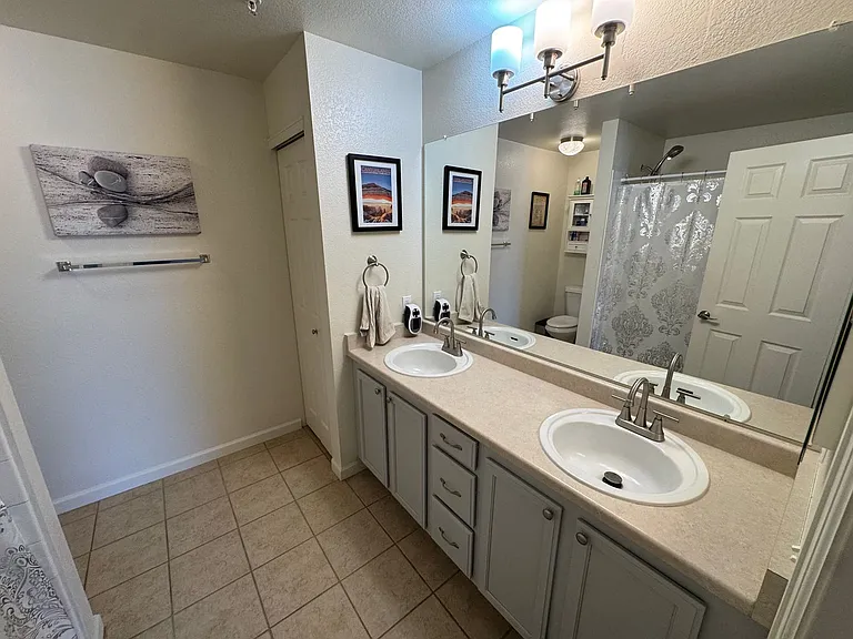 7440 S Blackhawk St #12304 — Photo 18