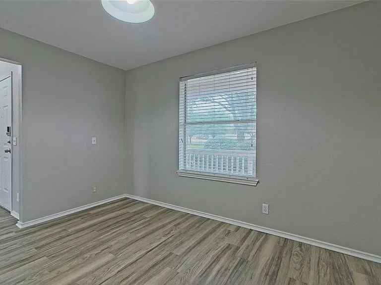 232 Brickyard Ln — Photo 6