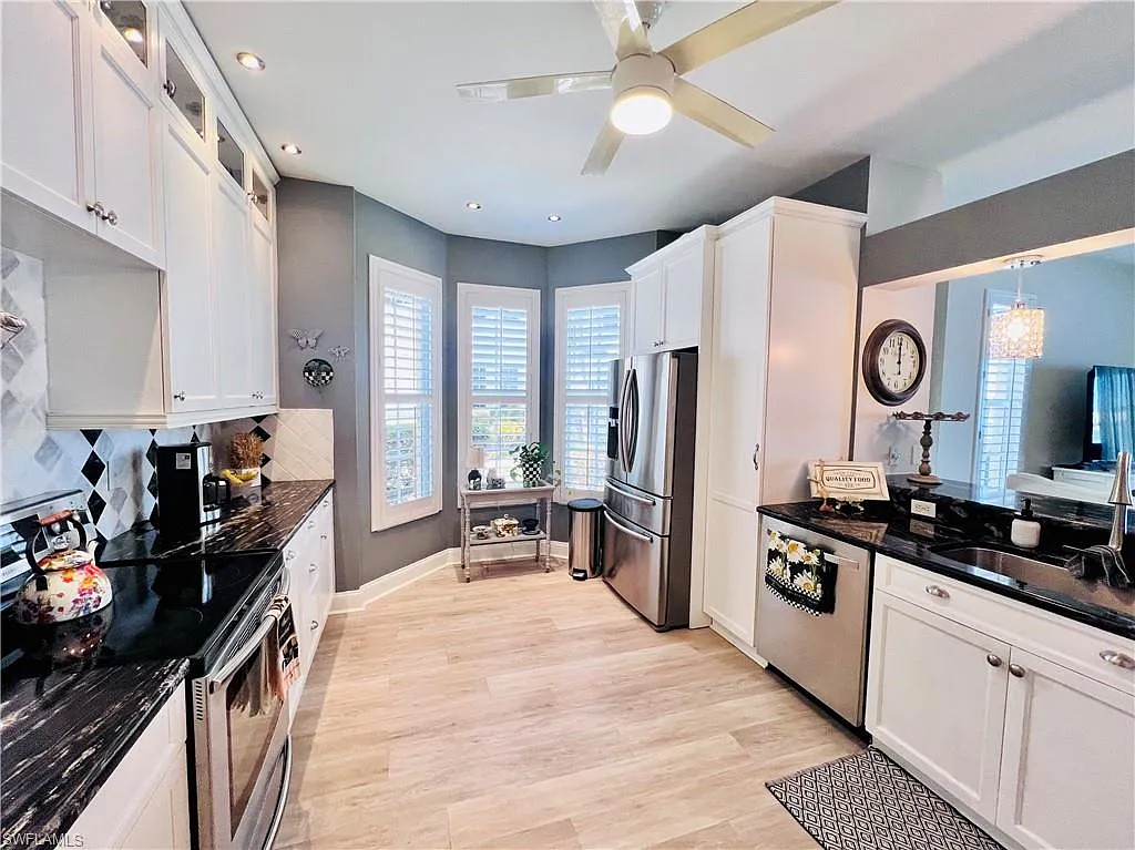 3 bed, 2.0 bath, 1653 sqft, $7,000 — Photo 3