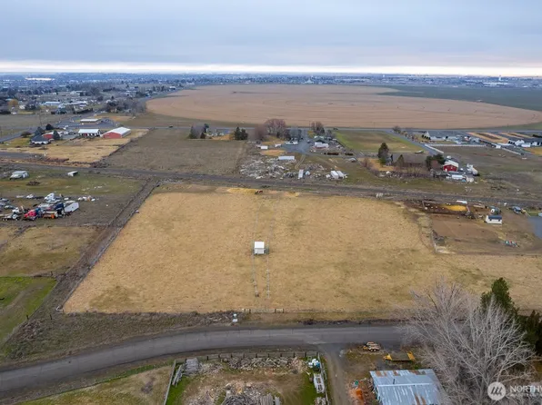 10154 Dune Lake Loop SE, Moses Lake, WA 98837