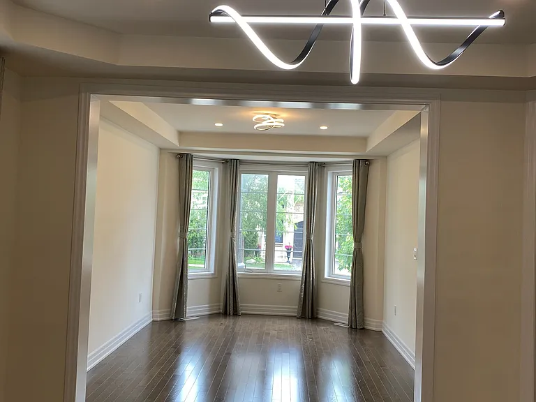 429 Ginger Gate — Photo 4