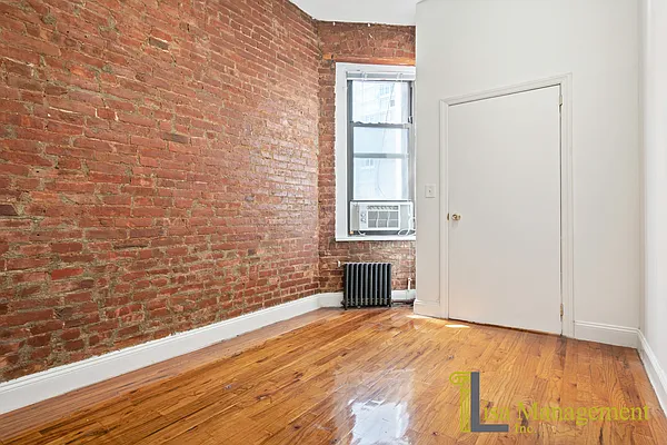 Rented by Lisa Management Inc | media 15