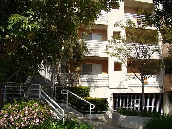 2558 S Sepulveda Blvd #11 — Photo 14