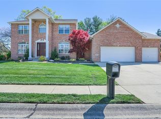 1060 Catalpa Dr, O Fallon, IL 62269