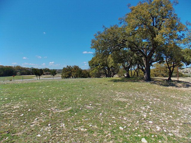 1st image of 5025 Bandera Hwy