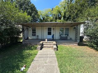 102 Williams St, Danville, VA 24540
