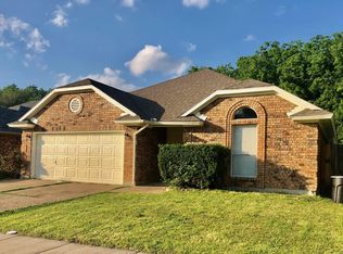 4937 Highbank Dr, Arlington, TX 76018