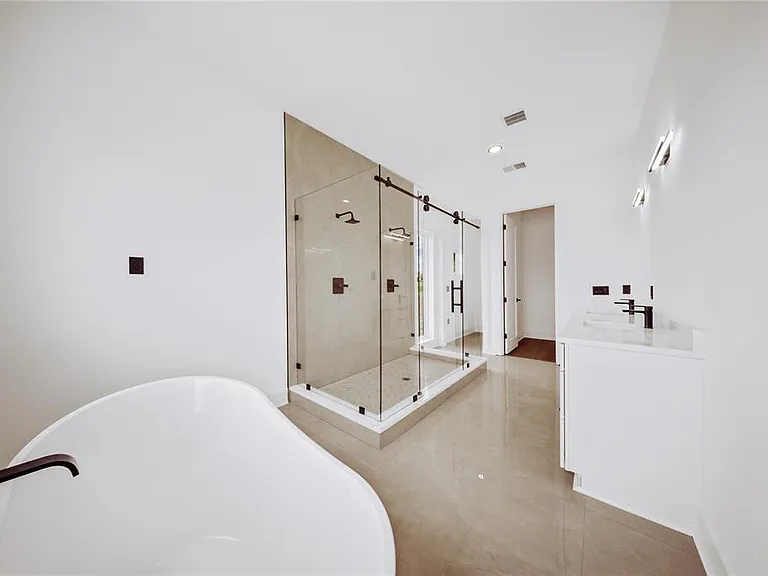 156 Caladium Ave — Photo 22