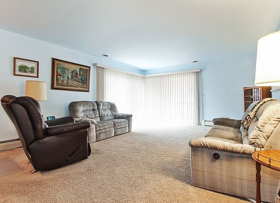 5th image of 8443 Keeler Ave