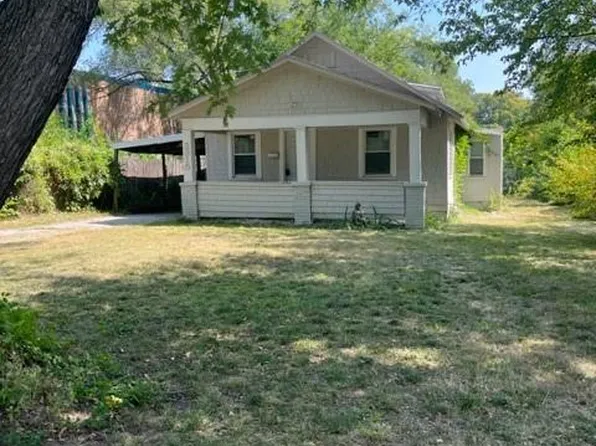 2315 S Scott Ave, Independence, MO 64052