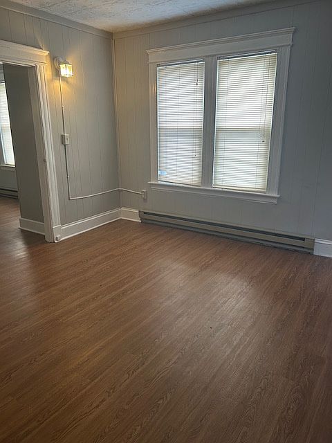 2nd image of 93 Harpers Ferry Rd #1