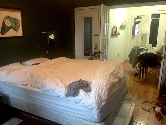 Rented by Capri Jet Realty Corp | media 9