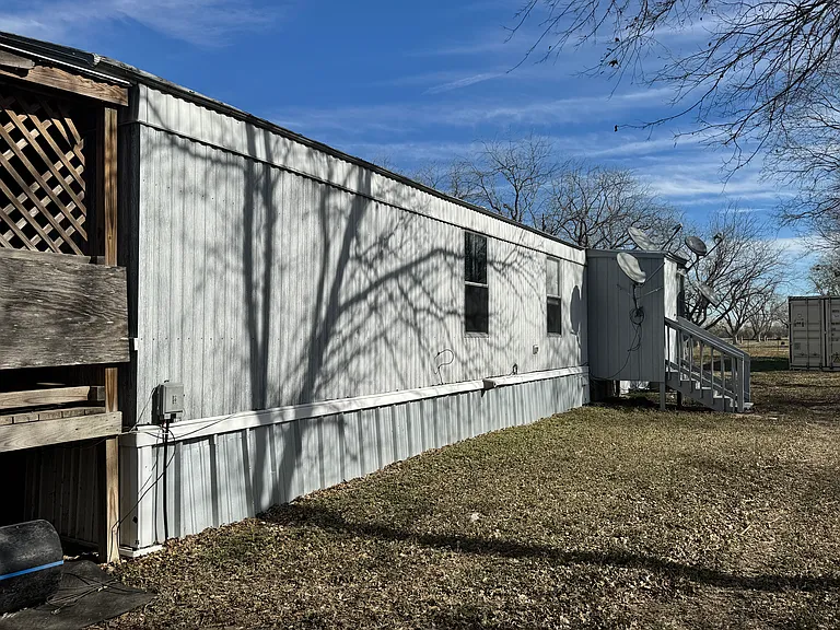 17310 State Highway 16 S — Photo 21