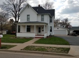 727 Adams St, Lancaster, WI 53813