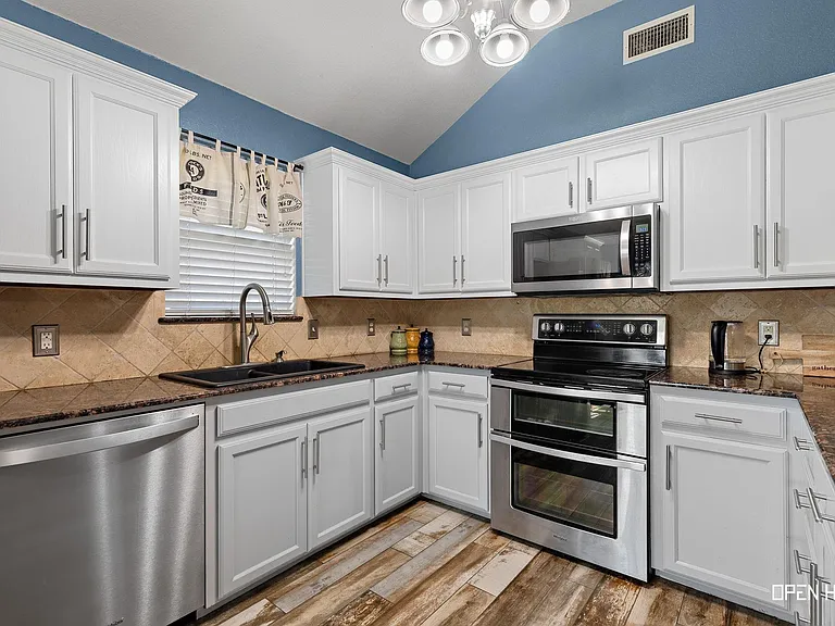 2 Evington Ct — Photo 10