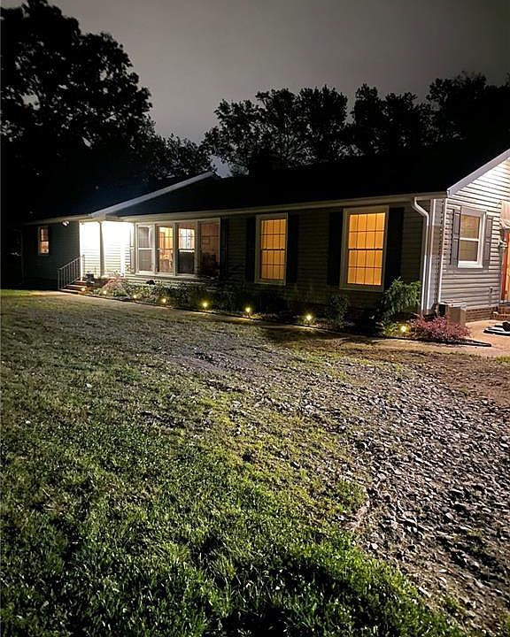 Western Branch Beauty! Peaceful setting on over 7 acres!