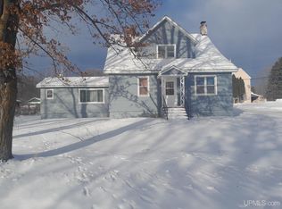 500 3rd St, Alpha, MI 49902