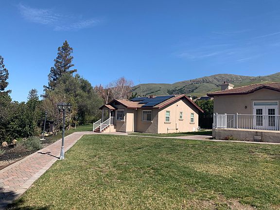 House from the cobbled walkway.