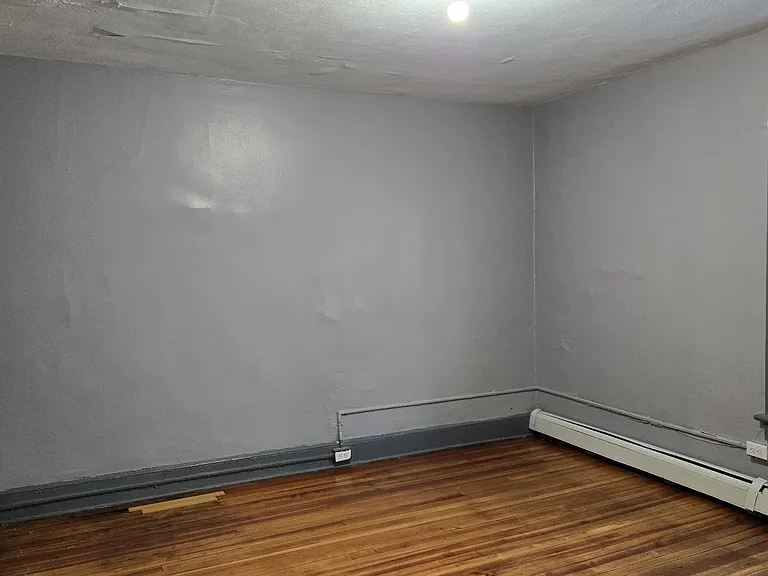 87 Cottage St #6 — Photo 9