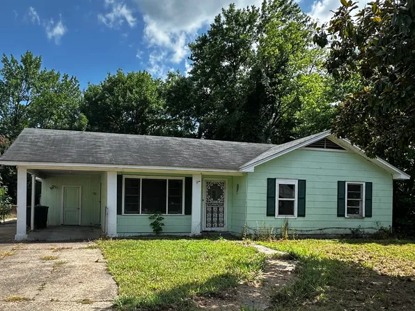 1931 Spruce St, Greenville, MS 38703