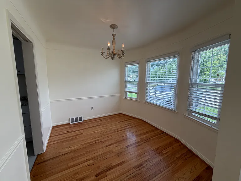 3333 Dudley St — Photo 3