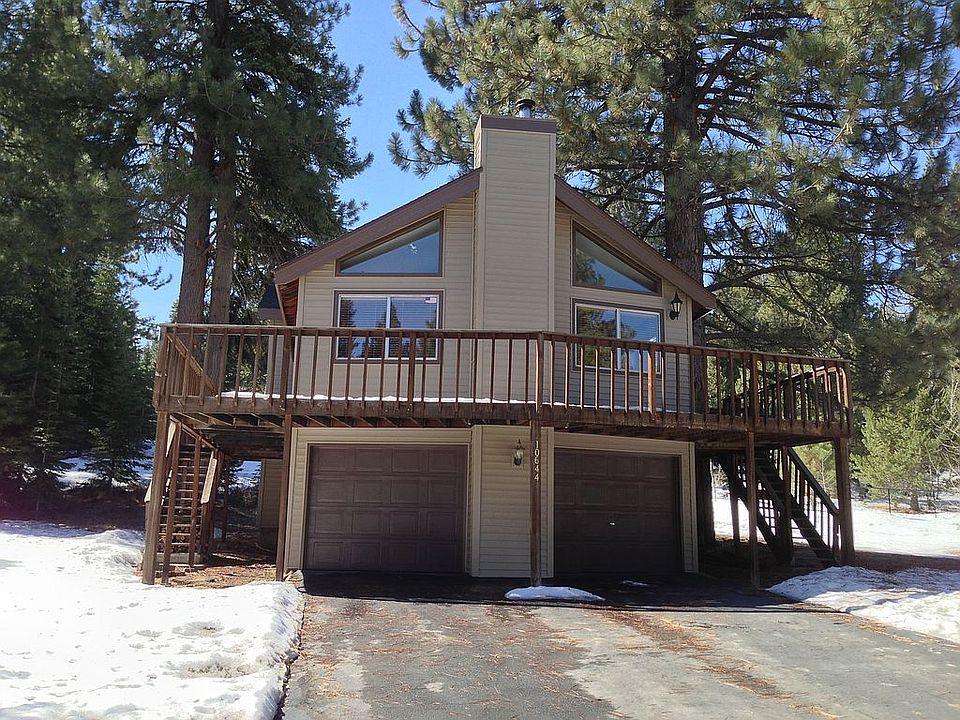 2nd image of 10644 Pine Cone Dr