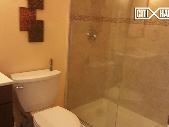 4th image of 35 Central Park N APT 6H