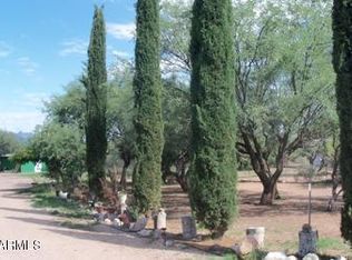 28615 S Honey Ln, Amado, AZ 85645