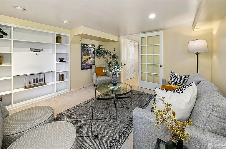 707 Lake Washington Blvd S — Photo 28