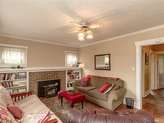 5th image of 2715 S 11th St