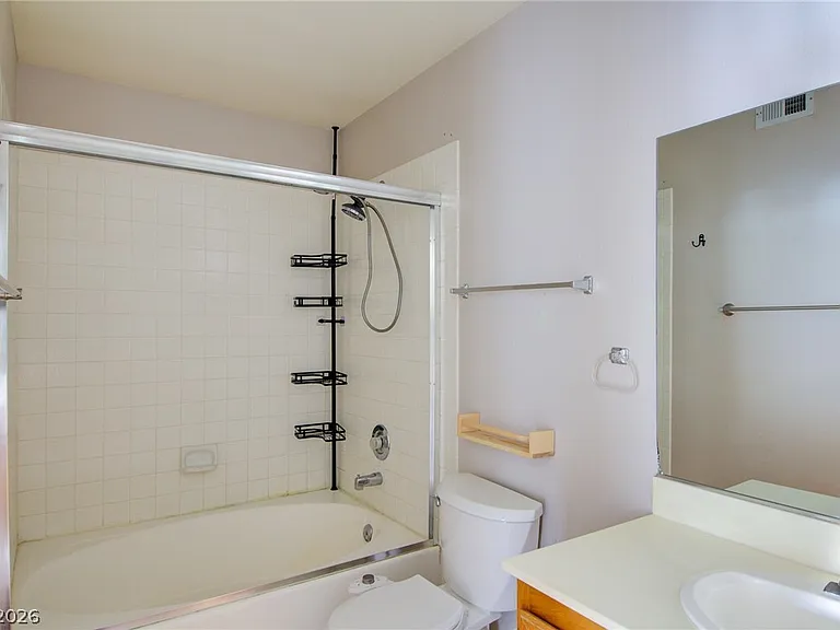 1575 W Warm Springs Rd #614 — Photo 3