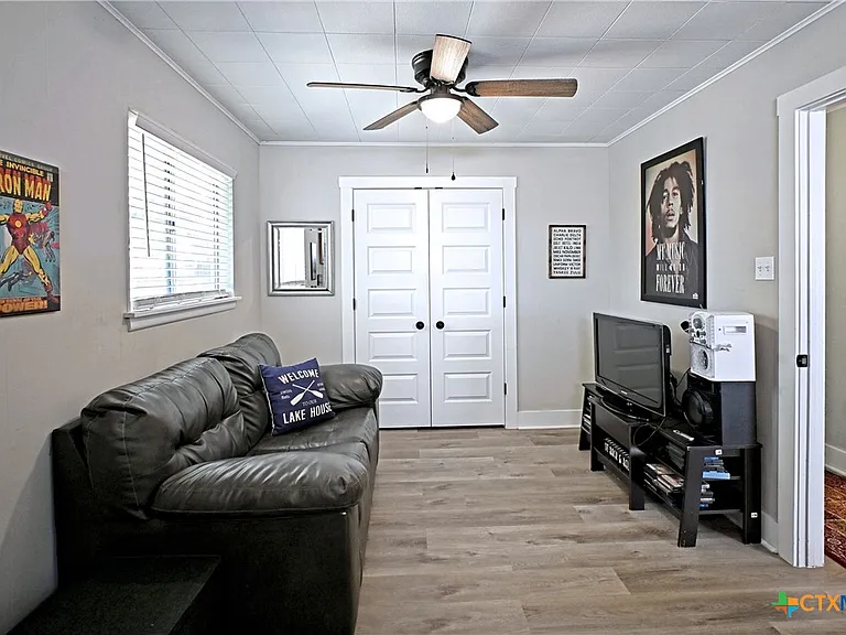 553 Scenic Dr — Photo 25