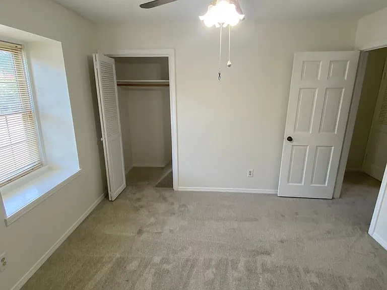 3700 Bush River Rd #F4 — Photo 11