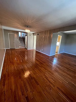 5th image of 1546 215th St Floor 2