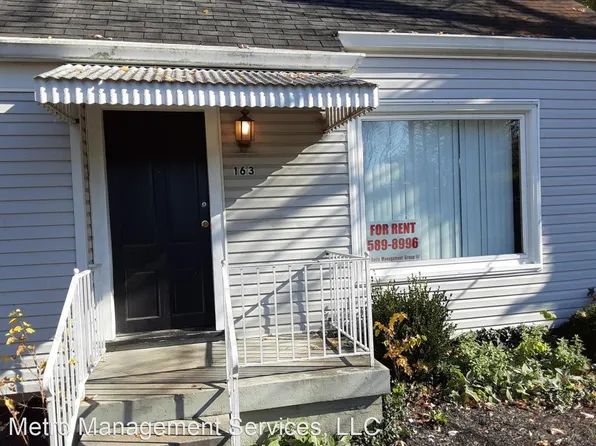 163 Saint Matthews Ave, Saint Matthews, KY 40207