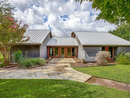 1009 Mesquite Ridge Graford Tx 76449 Zillow