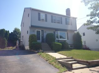 45 Grouse St, West Roxbury, MA 02132
