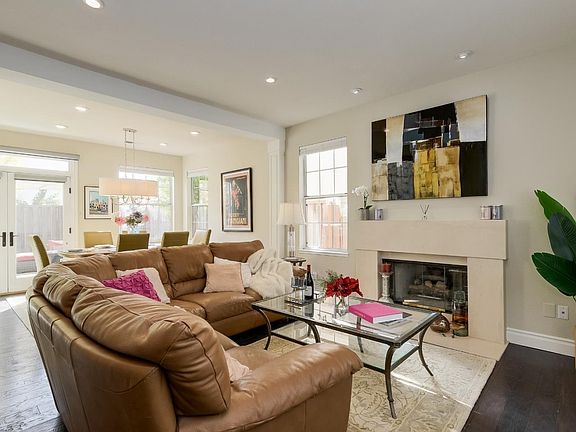3rd image of 516 Villa Centre Way