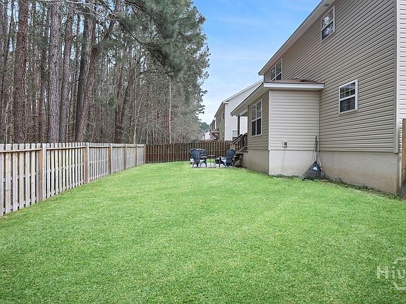 5th image of 1546 Bradley Boulevard