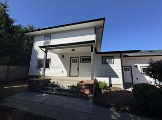 7816 Trails End Dr SE #B, Olympia, WA 98501