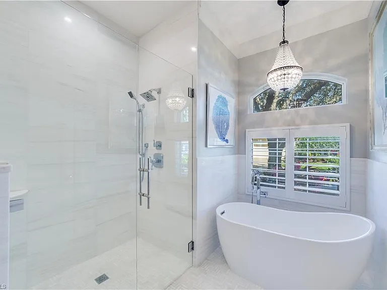 1107 Augusta Falls Way — Photo 10