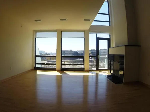 311 E Erie St #2, Milwaukee, WI 53202
