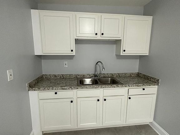 3rd image of 2511-2513 Market St
