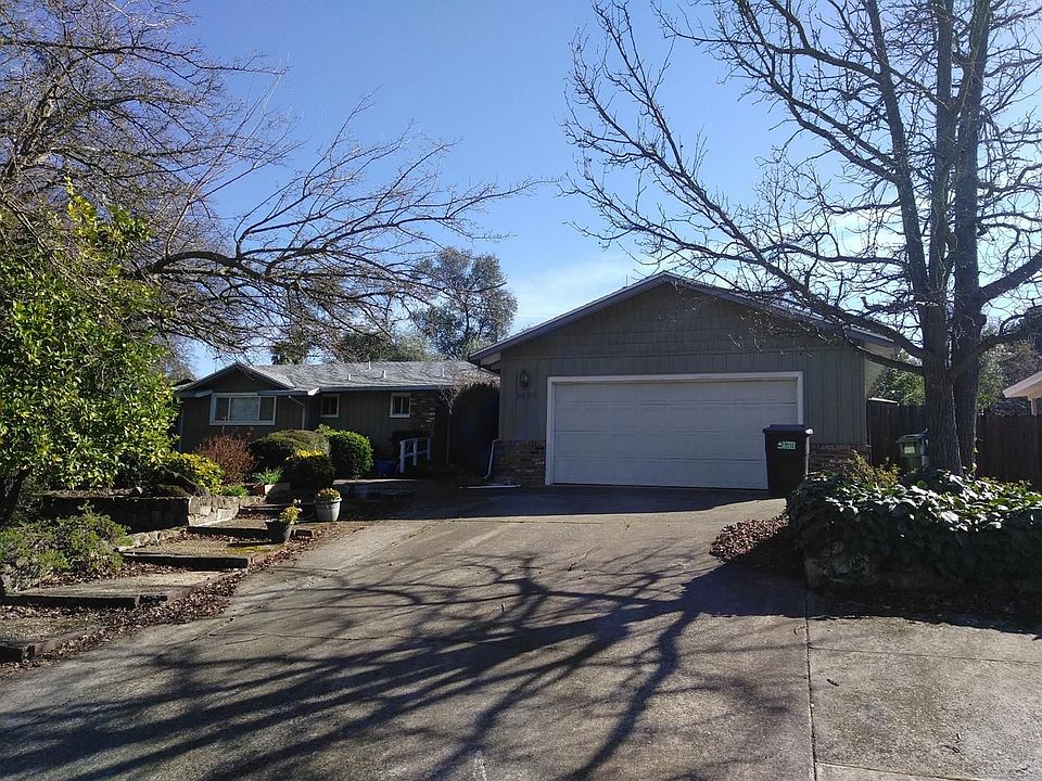 1st image of 9424 Twin Lakes Ave