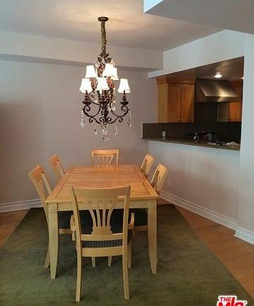3rd image of 1227 Granville Ave APT 103