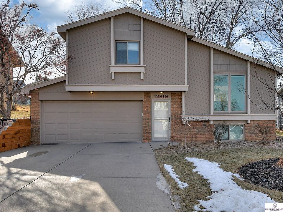 1st image of 12819 Josephine St