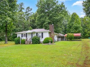 7206 Branson Mill Rd, Pleasant Garden, NC 27313