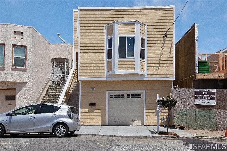 1st image of 165 Brussels St
